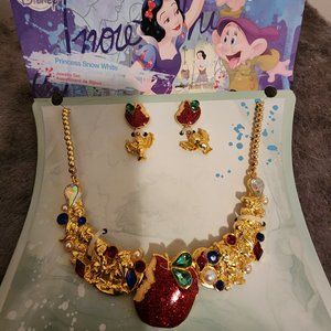 Disney Princess Snow White Jewelry Set